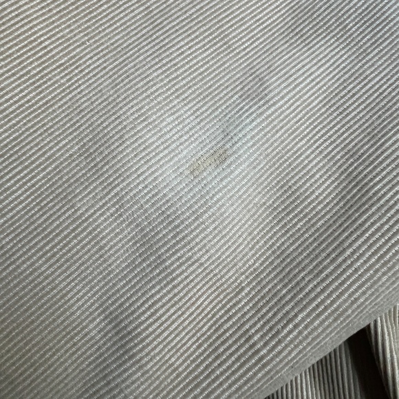 Levi's Corduroy Sherpa Trucker Jacket - Picture 8 of 8